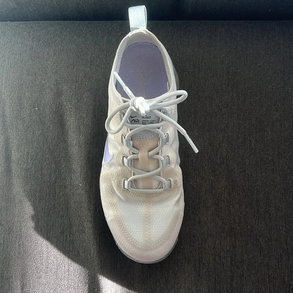Nike VaporMax 2019 (purple & white color way) - Picture 2 of 4